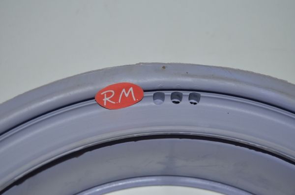 Goma puerta escotilla lavadora Balay serie 8200 labio redondo baja 289843 - Imagen 4