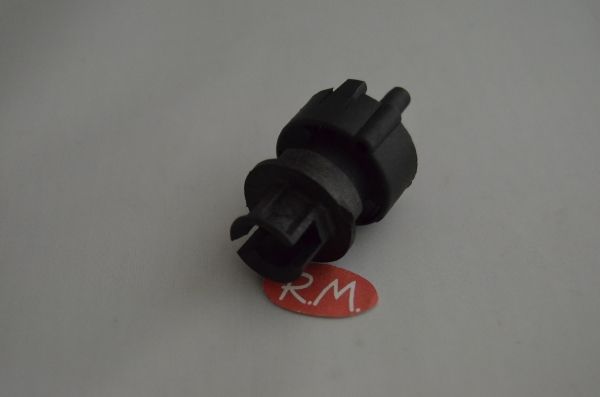 Casquillo prolongador mando encimera Balay 605977 - Imagen 2