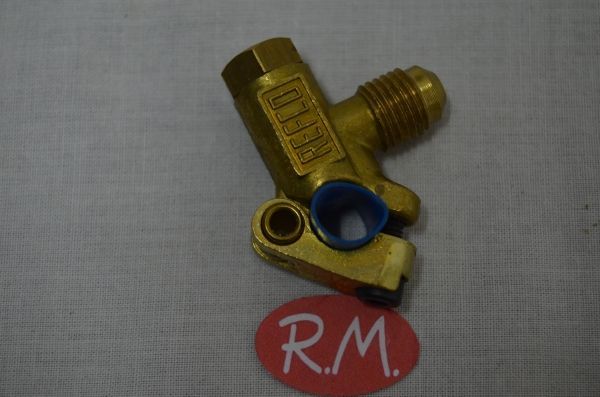 Válvula obús para carga refrigerante Refco 3/8" pinchada