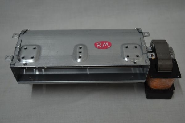 Motor ventilador tangencial izquierdo