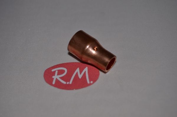 Reducción cobre aire acondicionado hembra 3/8" - 1/4" para soldar