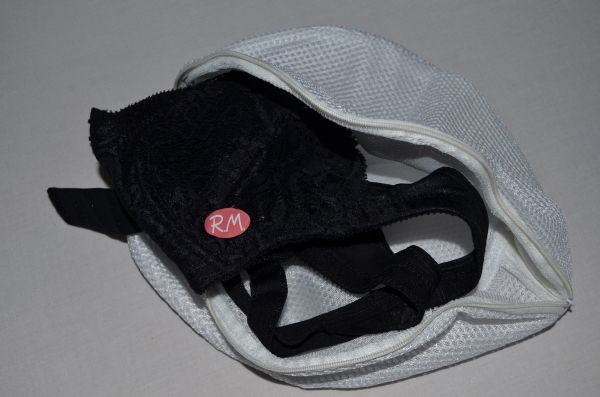 Bolsa para lavar prendas pequeñas en la lavadora