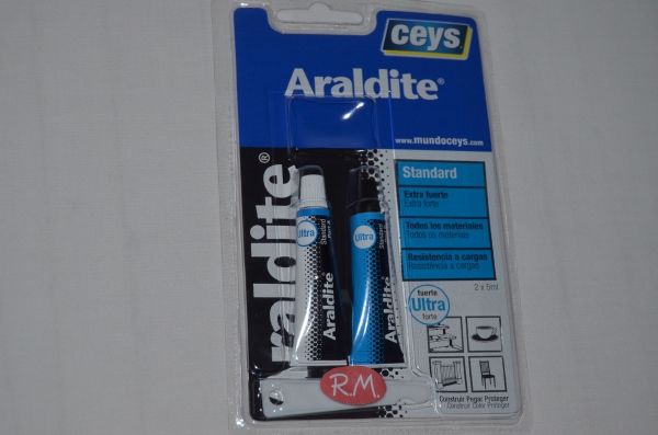Ceys Araldite 2 componentes standard 15 ml 510107
