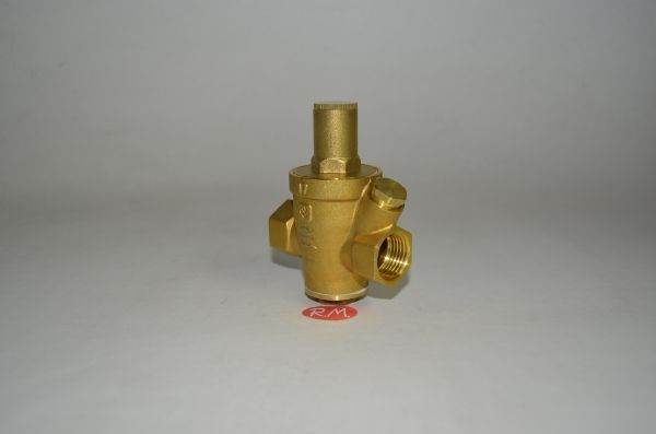Válvula reductora presión agua con toma manómetro 1/2"