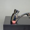 Grifo temporizado de lavabo repisa 1/2"