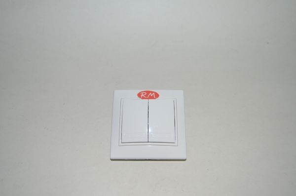 Conmutador empotrar blanco Solera ERP02U