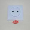 Base superficie cuadrada sin TTL blanca 16A