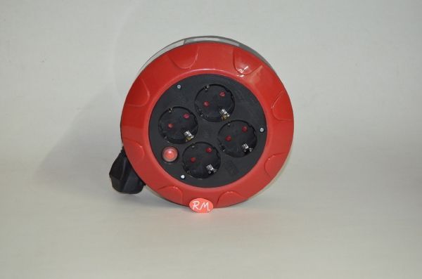 Enrollacables eléctrico 5 metros 4 tomas TTL 10/16A 3x1mm