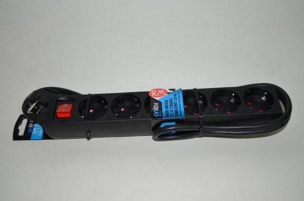 Base 6 tomas TTL negra con interruptor y cable 1.5 metros
