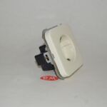 Alternative view of Base de enchufe TT schuko Simon 31432-61 marfil