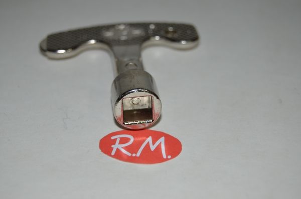 Llave armario puerta contador cuadrada H-8 mm - Imagen 2