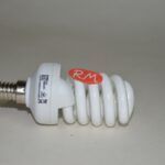 Bombilla bajo consumo espiral E-14 15W 6400K