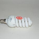 Bombilla bajo consumo espiral E-14 25W 2800K
