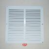 Rejilla plana aluminio con mosquitera blanca 20 x 20 cm