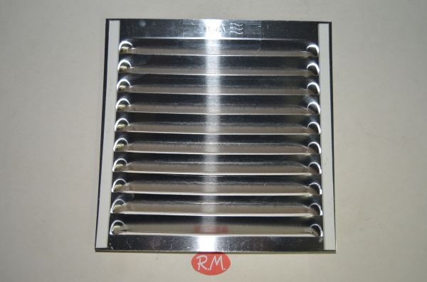 Rejilla plana aluminio adhesiva 15 x 15 cm - Imagen 2
