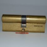 Cilindro Tesa serreta R13 latón 40 x 40 mm