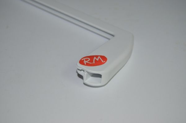 Perfil parrilla frigorífico Indesit C00281601