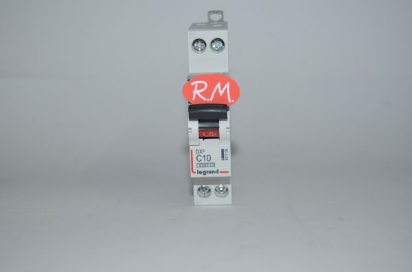 Interruptor magnetotérmico Legrand 2P+N 10A curva C
