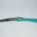 Serrucho poda plegable con mango de ABS