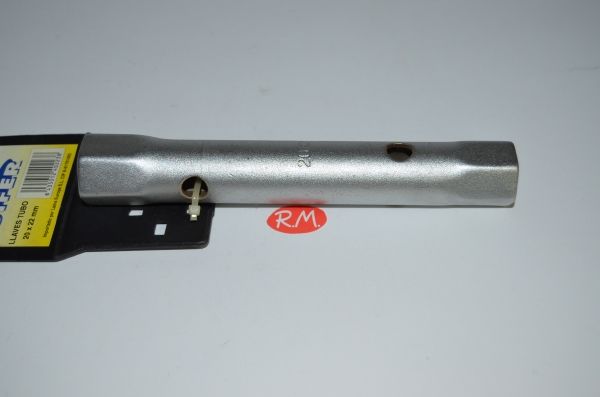 Llave tubo hueca cromada 20 - 22