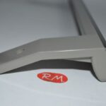 Tirador puerta frigorífico Beko 4656750900