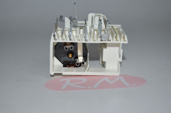 Relé arranque compresor frigorífico TX1FL C00513132