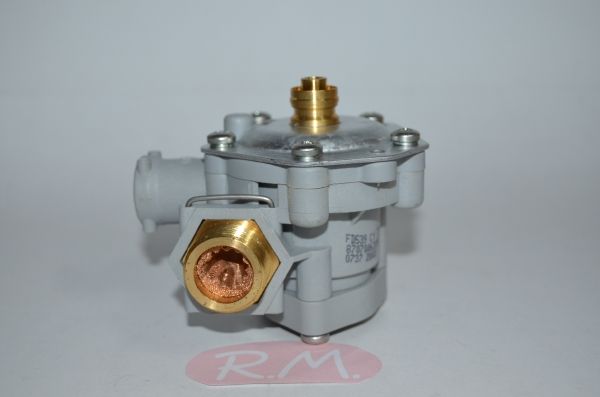 Cuerpo de agua calentador Junkers 87070026850