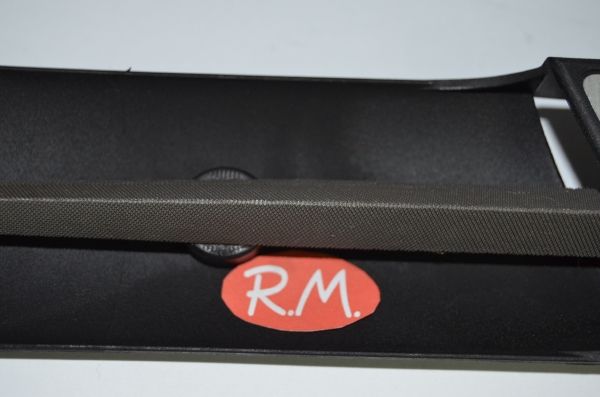 Lima triangular 6" con mango