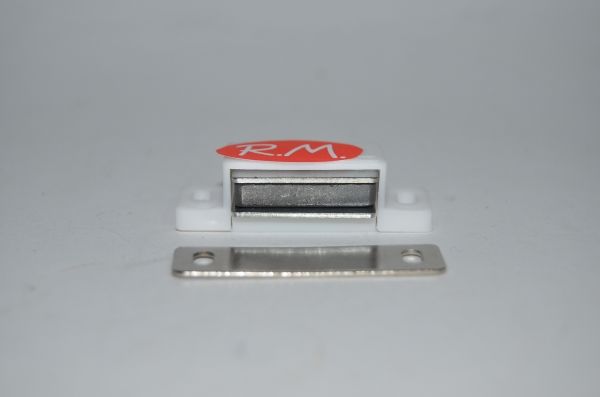 Cierre imán magnético 43 x 15 mm