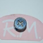 Excéntrica de zamak 15 x 7.5 mm