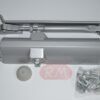 Cierrapuertas con retenedor automático