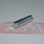 Espárrago roscado M8 x 30 mm