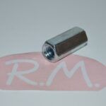 Manguito hexagonal M8 x 25 mm