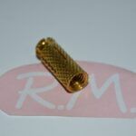 Taco de latón M8 10 x 23 mm