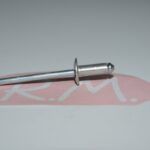 Remache aluminio cabeza ancha 4 x 10 mm
