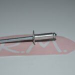 Remache aluminio cabeza ancha 4 x 12 mm