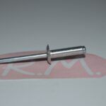 Remache aluminio cabeza ancha 4 x 16 mm
