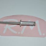 Remache cabeza alomada 4 x 14 mm