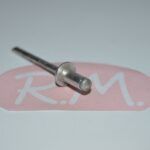 Remache cabeza alomada 5 x 10 mm