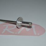 Remache aluminio cabeza ancha 4.8 x 14 mm